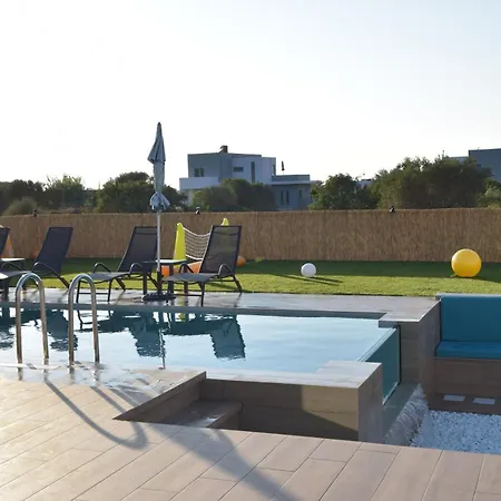 Paraga Luxury Stavrós